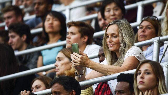 <p>Is it possible that the tenets of Western thought, which encourage us to view ourselves in highly individualistic terms, often in a win-lose mentality, hamper our ability to look beyond ourselves and feel content?</p>