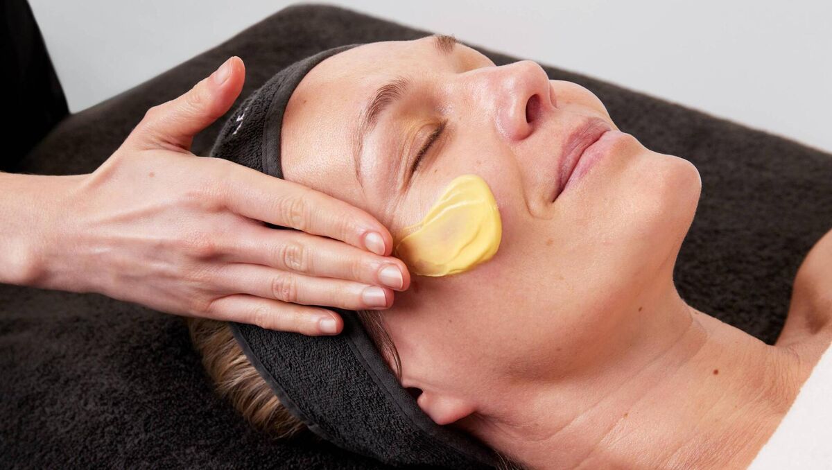 Medik8 Crystal Retinal Age-Defying Facial, The Spa at The Johnstown Estate Medik8 Crystal Retinal Age-Defying Facial, The Spa at The Johnstown Estate