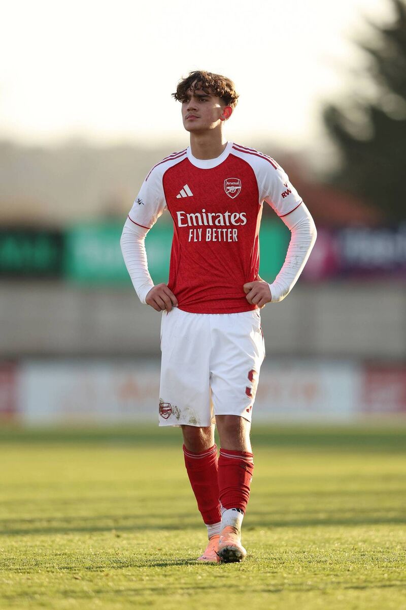 Max Dowman of Arsenal looks on during the UEFA Youth League 2025/26 match between Arsenal FC and FC Bayern MÃŒnchen at Meadow Park on November 26, 2025 in Borehamwood, England. (Photo by James Fearn/Getty Images) Max Dowman of Arsenal looks on during the UEFA Youth League 2025/26 match between Arsenal FC and FC Bayern MÃŒnchen at Meadow Park on November 26, 2025 in Borehamwood, England. (Photo by James Fearn/Getty Images)