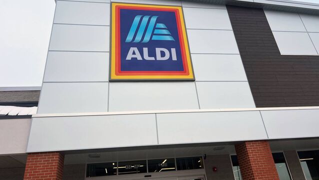 <p>On Monday, Aldi said it was cutting the price of its Kilkeely pure Irish creamery butter from €3.99 to €3.39 for 454g, and from €2.39 to €2.09 for 227g. </p>