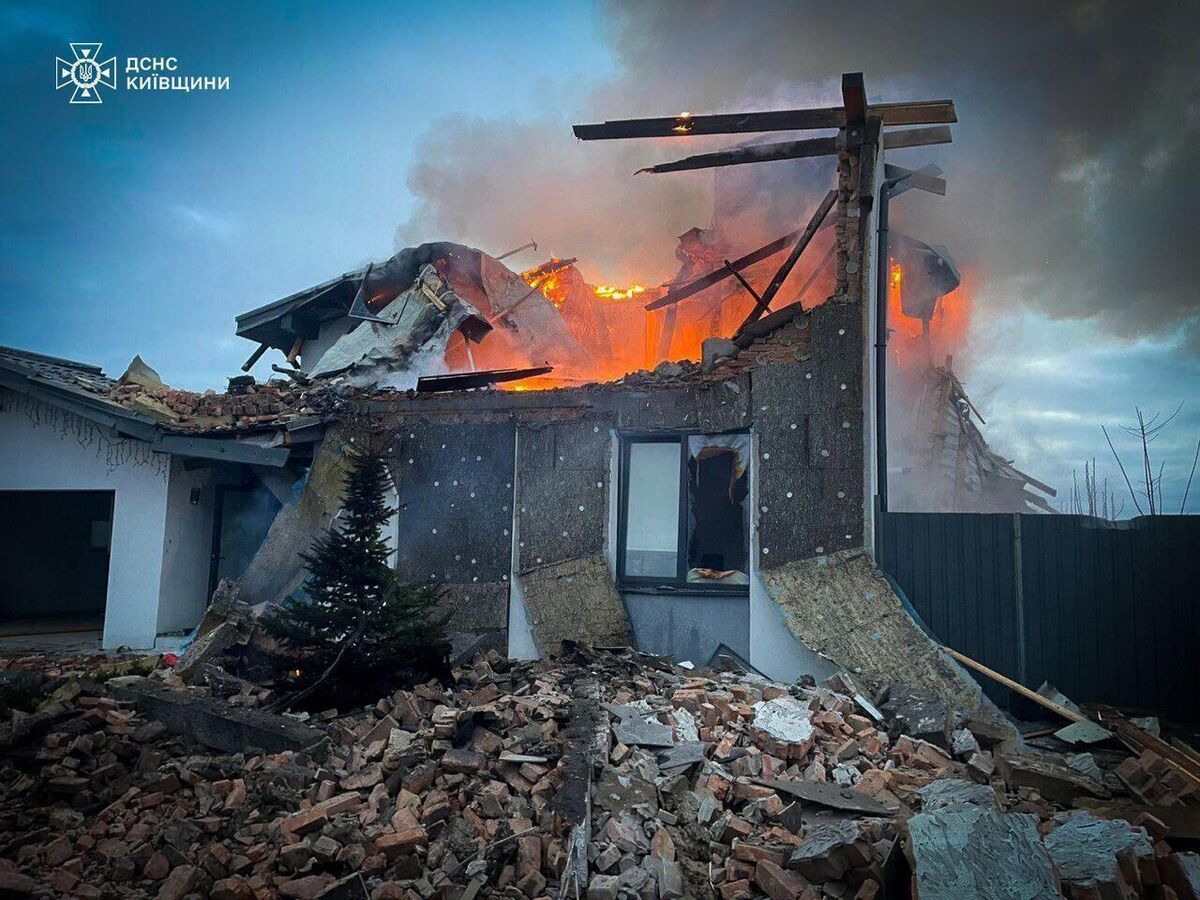 A house burns after a Russian strike in Kyiv last week. Photo: Ukrainian Emergency Service via AP