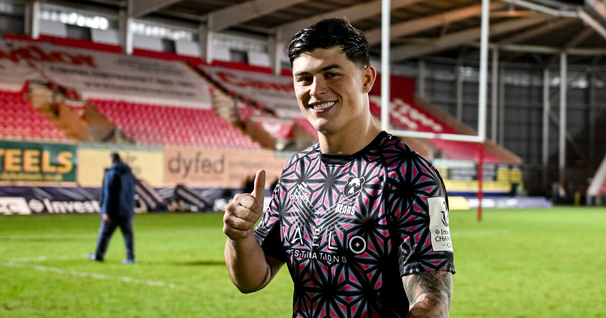 Louis Rees-Zammit commits to Bristol with new long-term deal