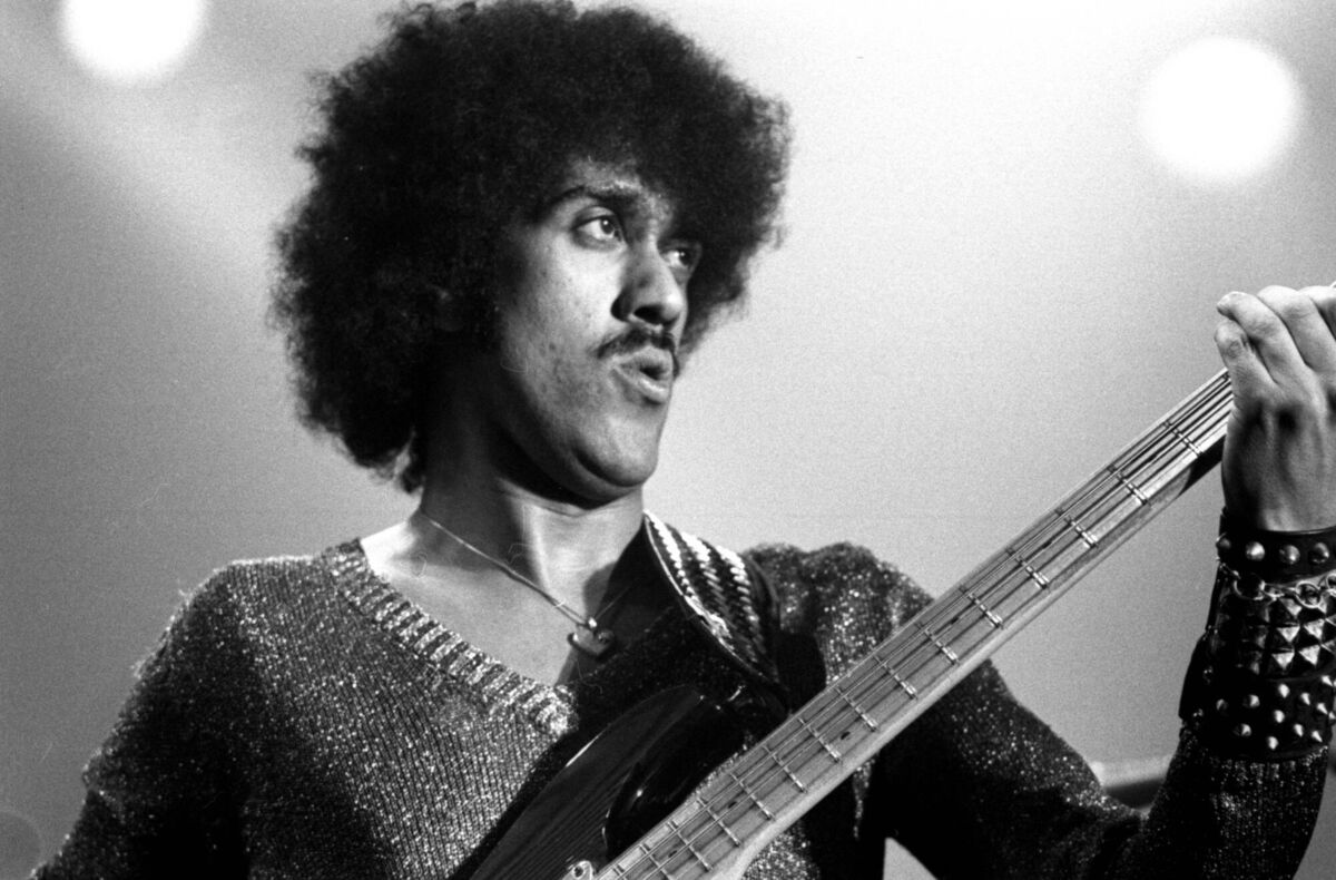 Phil Lynott performing with Thin Lizzy at Cork City Hall on February 23, 1982. Less than four years later, The Rocker was dead. Picture: Irish Examiner Archive/Eddie O'Hare Phil Lynott performing with Thin Lizzy at Cork City Hall on February 23, 1982. Less than four years later, The Rocker was dead. Picture: Irish Examiner Archive/Eddie O'Hare