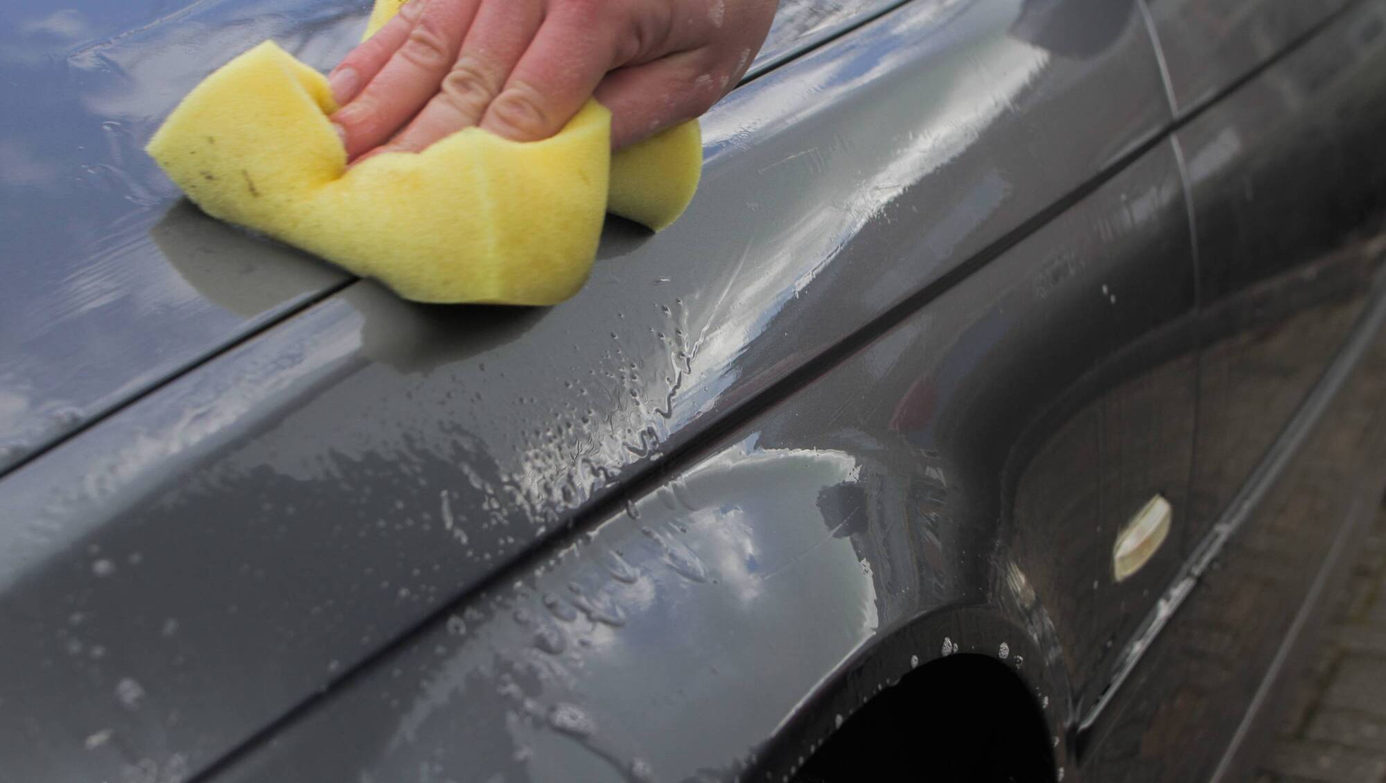 Getting your car ready for the new year – how should you do it?