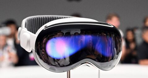 US-IT-COMPUTERS-TELECOMMUNICATION-APPLE