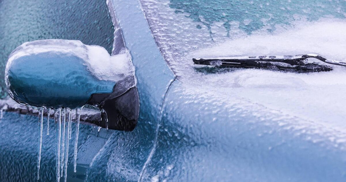 Wintry showers, frost and icy conditions are forecast nationwide, with Met Éireann warning of hazardous travel through the weekend.
