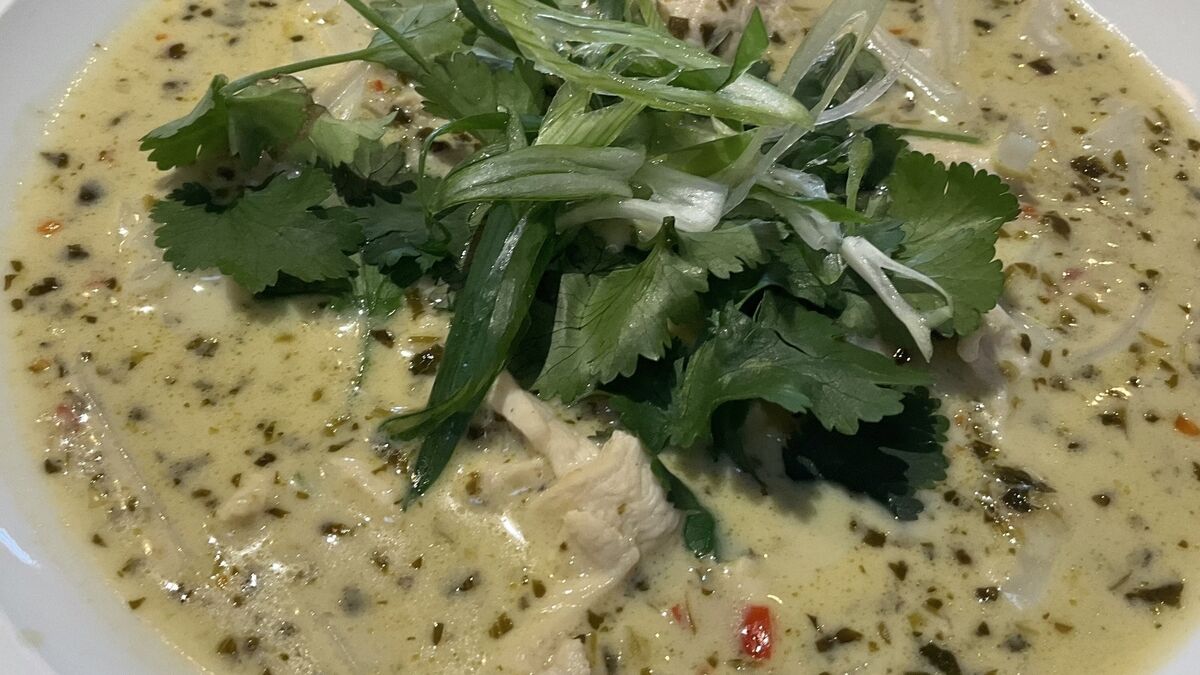 Rosemary Kearney's Chicken and Coconut Laksa