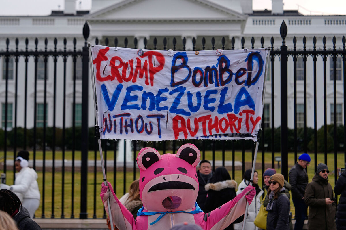 Protesters rally outside the White House on Saturday. Picture: AP Photo/Julia Demaree Nikhinson