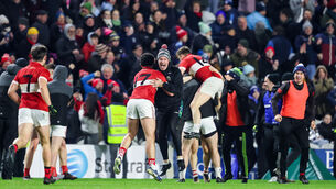 <p>SCENES: Dingle celebrate after winning. Pic: Nick Elliott</p>