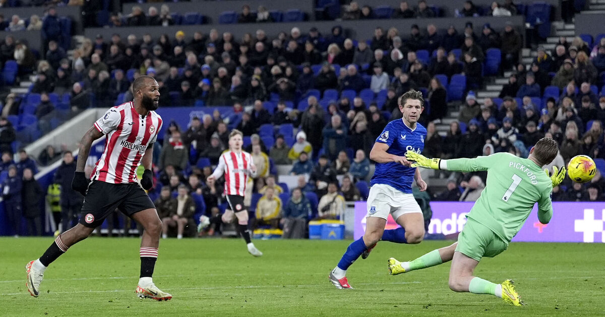 Igor Thiago hits hat-trick as in-form Brentford win six-goal thriller at Everton