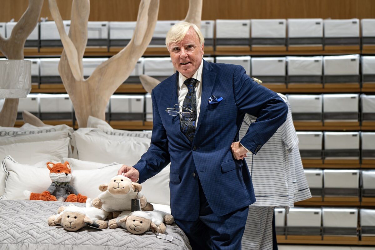 Francis Brennan at Dunnes Stores, Patrick Street, Cork, marking a decade of his Francis Brennan The Collection range, with Frank Fox, the beloved stuffed toy mascot, in front of a fully dressed bed display. Picture Chani Anderson.