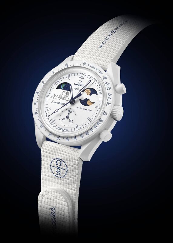 Swatch Mission to Earthphase - Moonshine Gold Cold Moon, €389