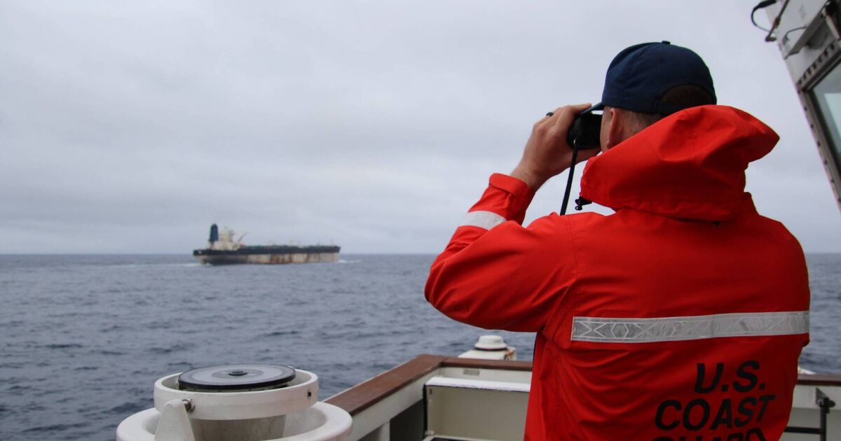 US coastguard reportedly boards Marinera, facing no resistance but risking confrontation with Moscow