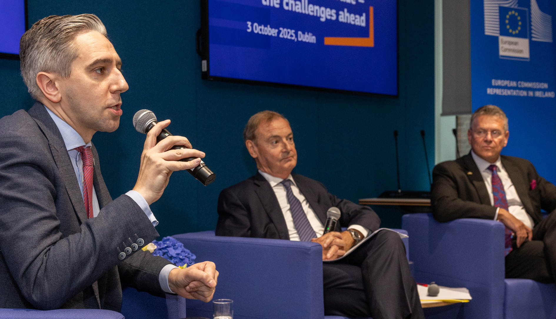 Simon Harris,  David O’Sullivan and Maroš Šefčovič, at the conference ‘International Trade – The Challenges Ahead’, organised by the European Commission in Dublin. Picture: Naoise Culhane-no fee.