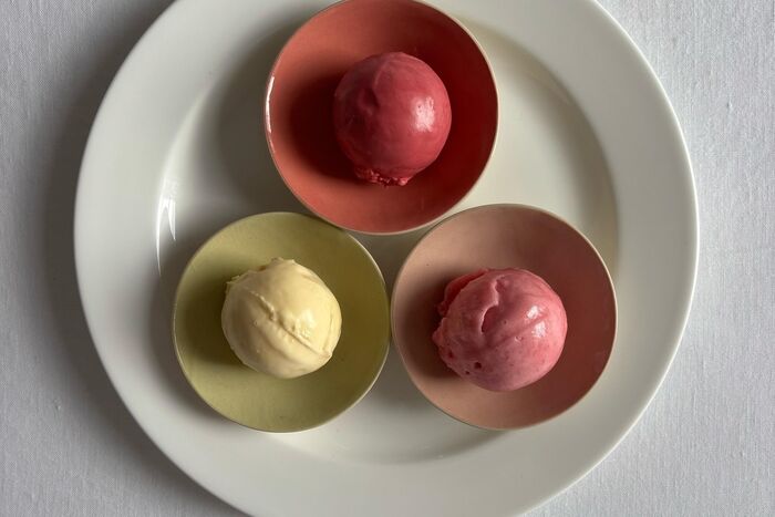 Snow White Apple Ice Cream from Spring in London