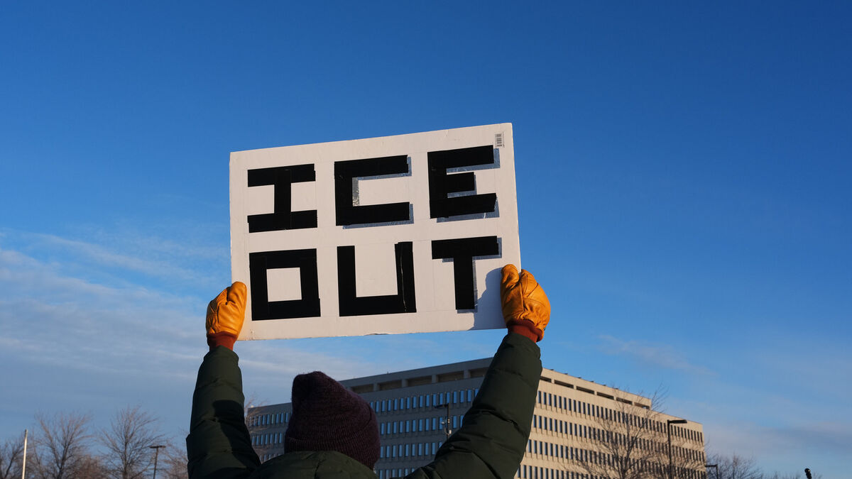 Protesters take to streets across US after shootings in Minneapolis and Portland