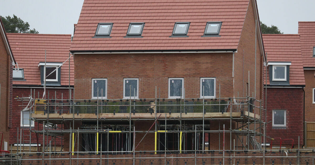 Construction sector sees another contraction as housing completions remain below target