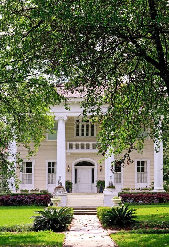 Southern USA mansion in Mobile, Alabama - Bucket list trip