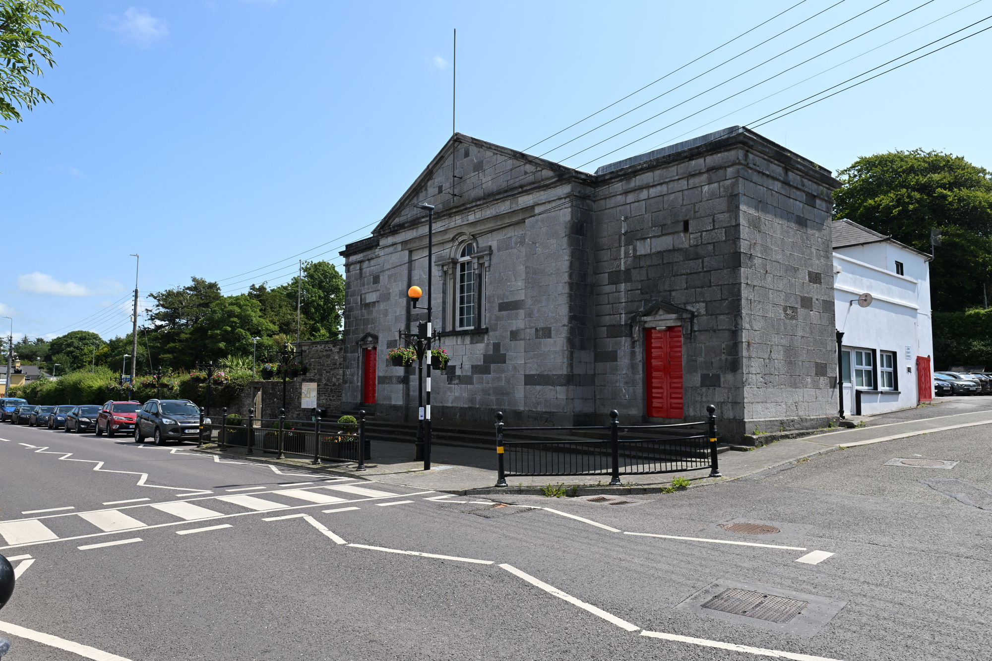 Shirtless fisherman held up traffic by walking while drunk in middle of Skibbereen street, court told
