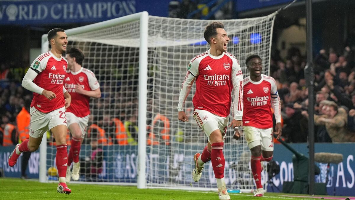 Arsenal in control of Carabao Cup semi-final after five goal thriller with Chelsea
