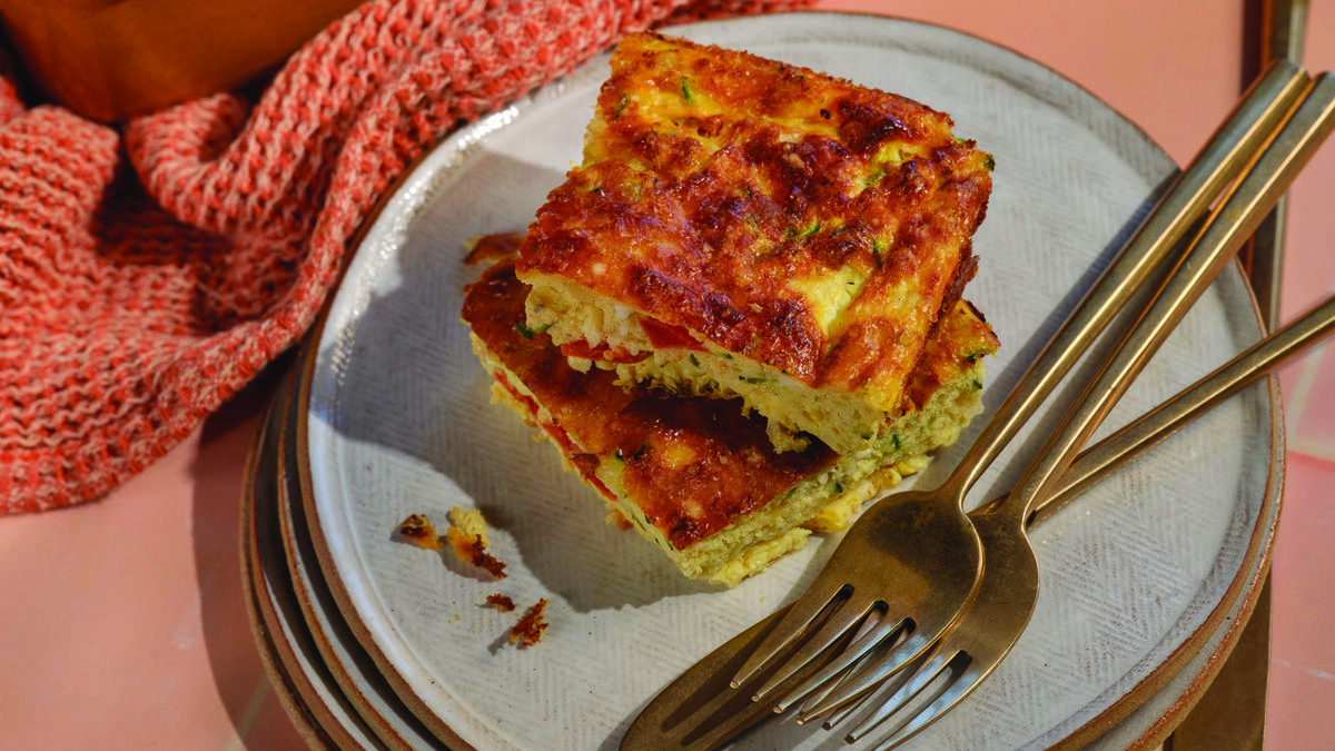 Veggie baked eggs with cottage cheese