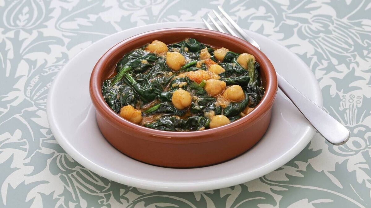 Finca Buenvino’s Spinach with Chickpeas