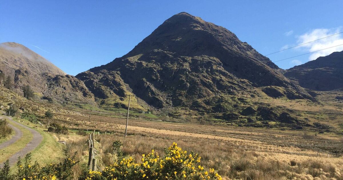 A week-long hike, a three-day hike, or a day out &mdash; the Kerry Way has it all