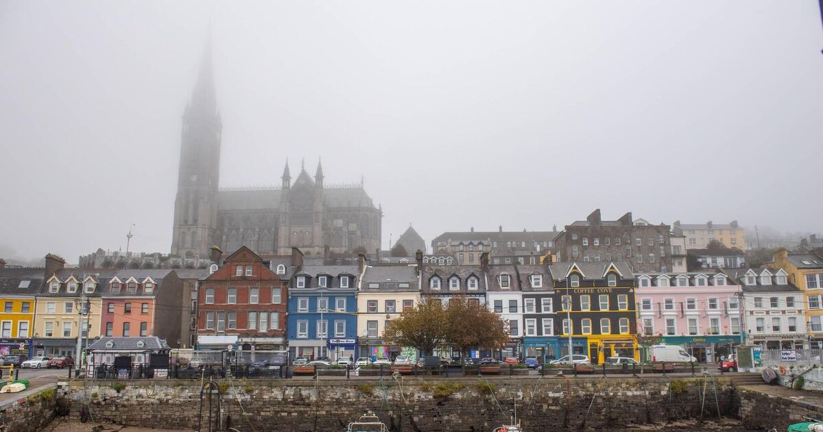 'Hazardous travelling conditions' for 17 counties with fog warning in place