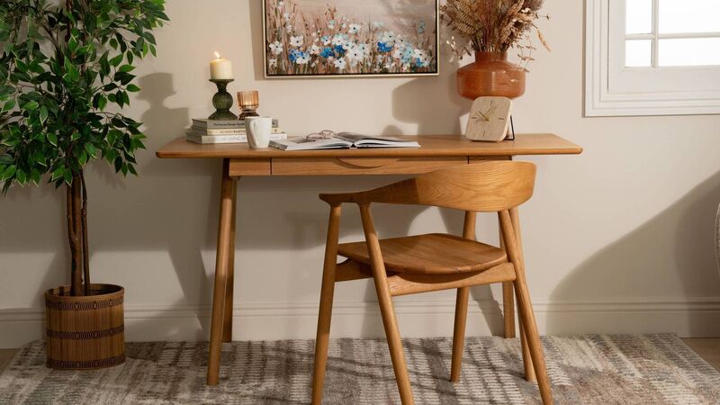 Wish List: Cool colours, desks that declutter, and refreshing rugs