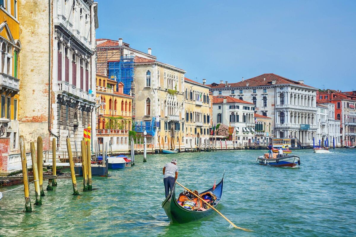 Star-studded Venice, with its romantic gondola rides and cobblestone streets, is straight out of a fairytale