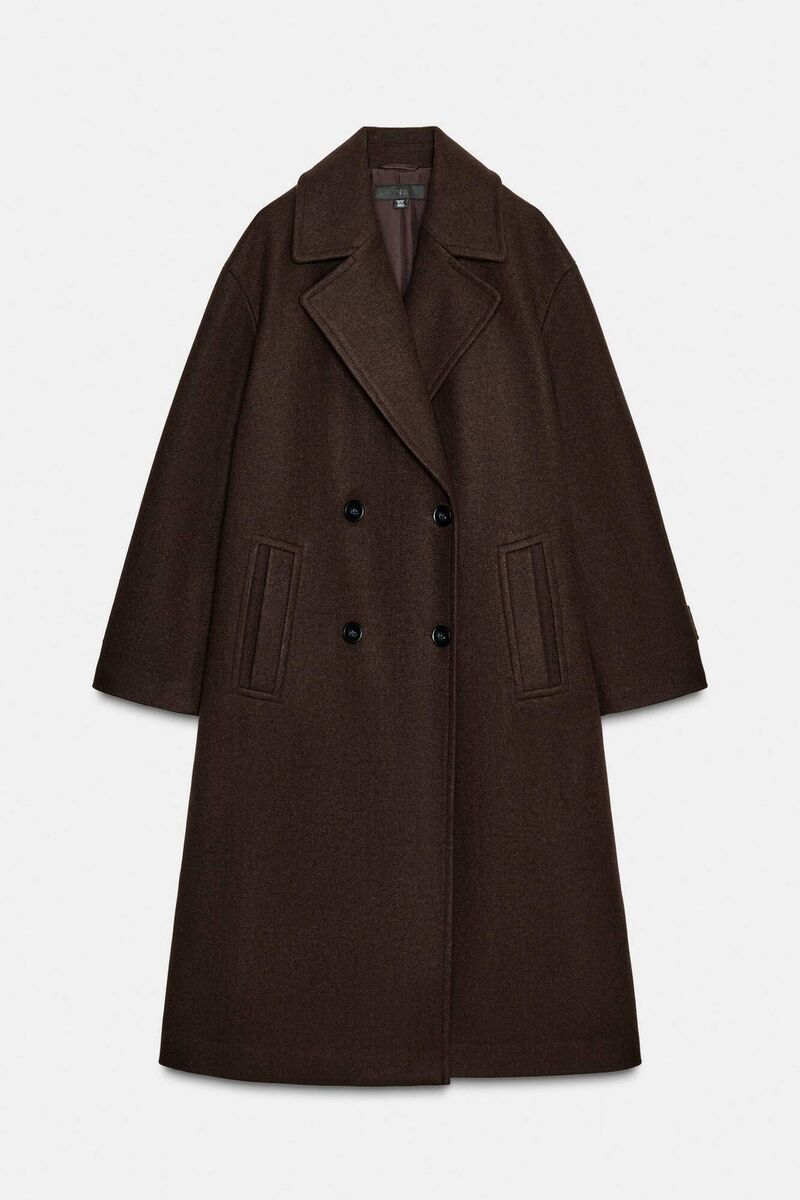 Brown Oversized Coat, €69.95, Zara. Brown Oversized Coat, €69.95, Zara.