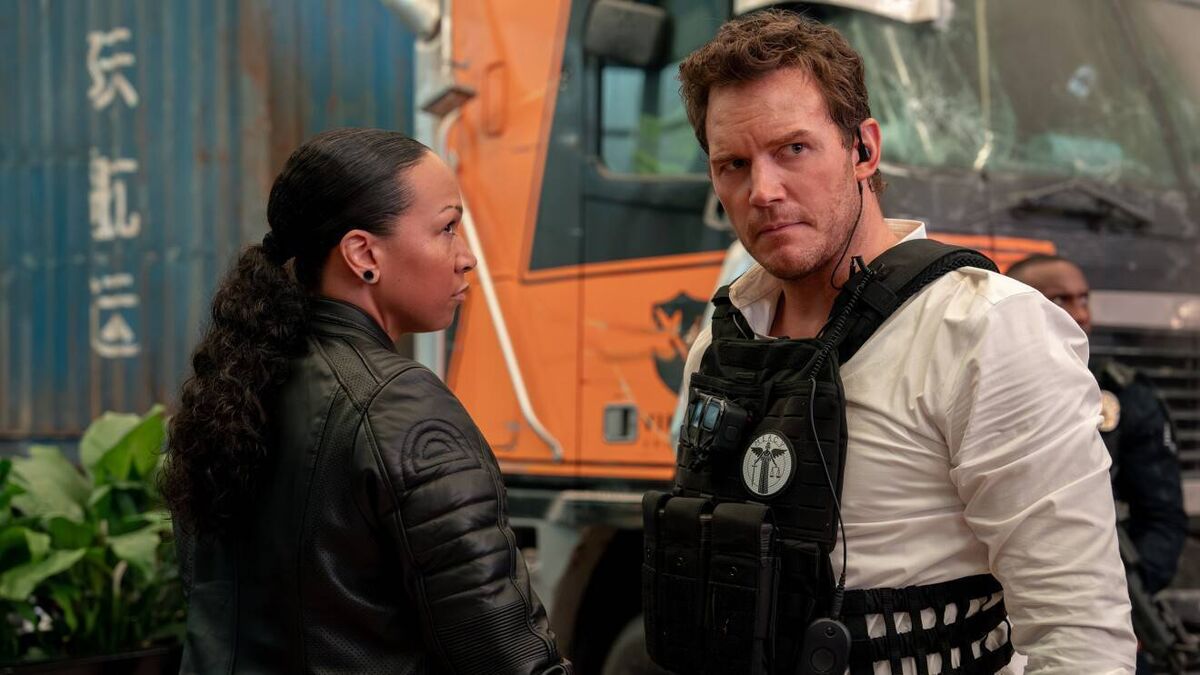 Rebecca Ferguson and Chris Pratt star in Amazon's Mercy