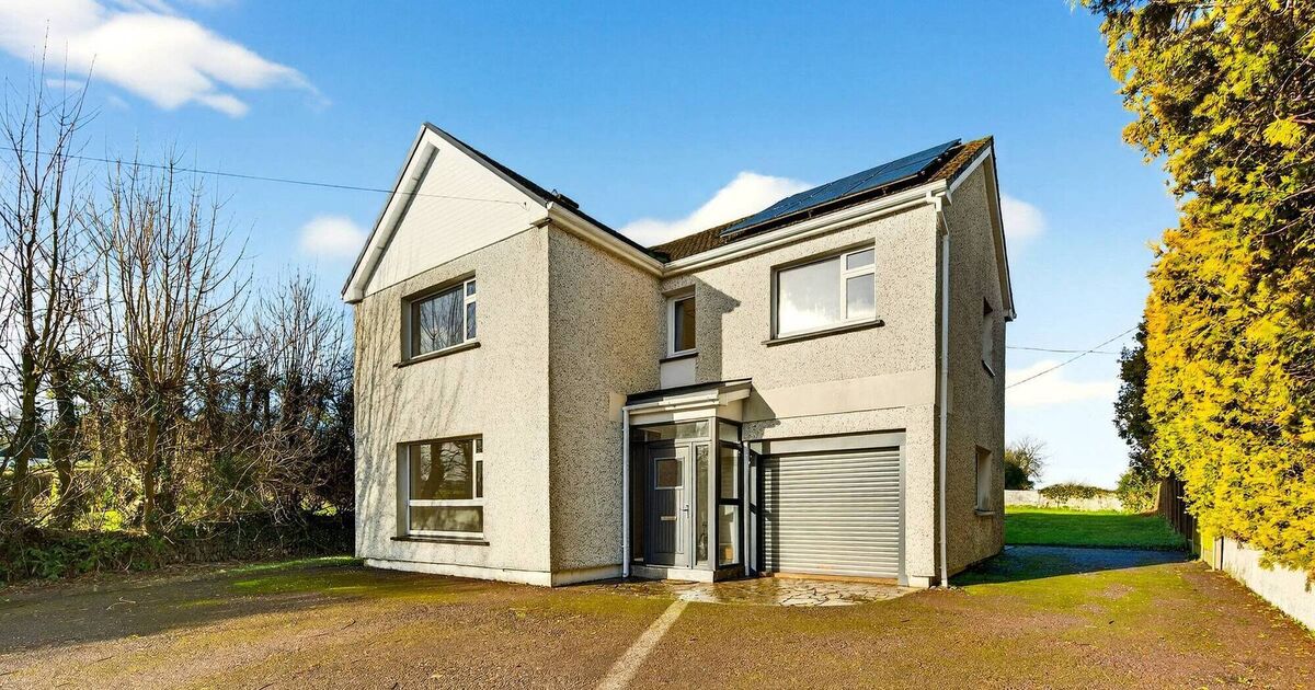 Embracing change on Cork's Waterfall Road for &euro;550,000