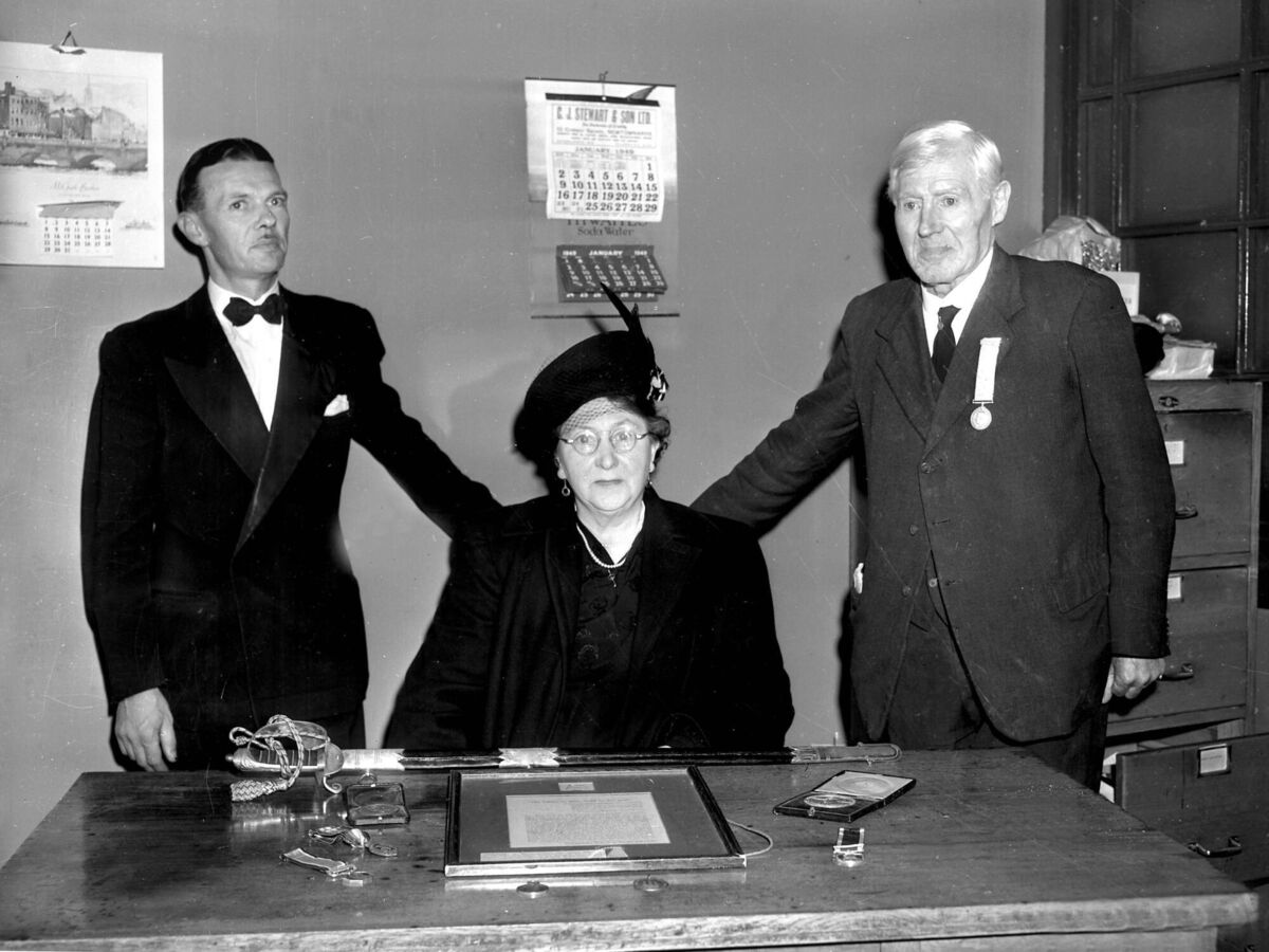 A survivor of the Scott expedition pictured in Cork before a Savoy cinema film premiere in May, 1949 