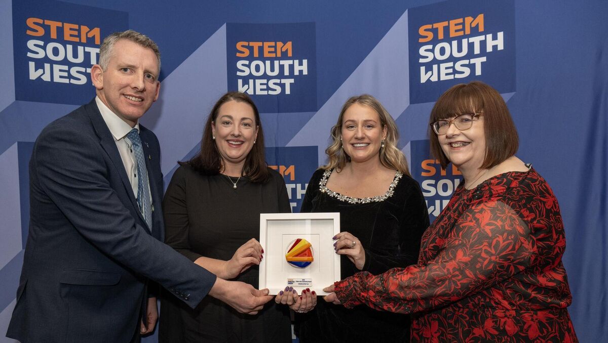 Stem in the Community Initiative winners - Scoil Mhuire Junior School, Cork, from left; Patrick Doyle,, IDA and Juge; Naoimh RIordan and Katie O'Leary, Scoil Mhuire Junior School and Anita Maguire, UCC.