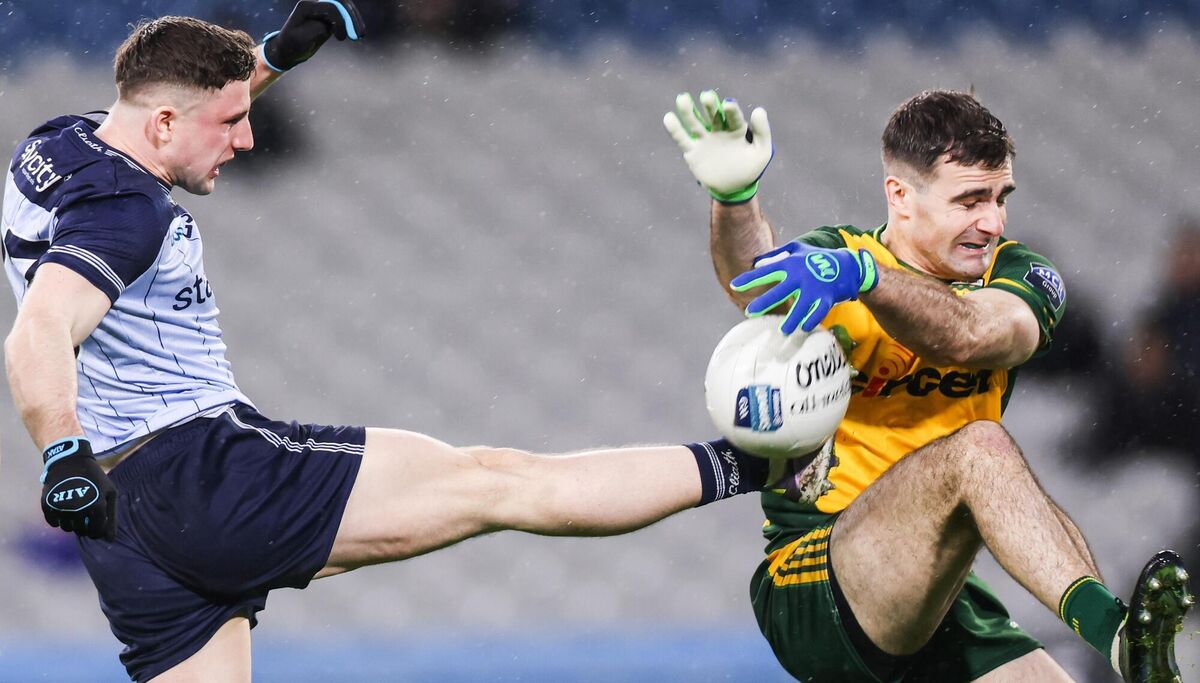 Dublin's Luke Breathnach is blocked by Caolan McGonagle. Pic: ©INPHO/Tom Maher.