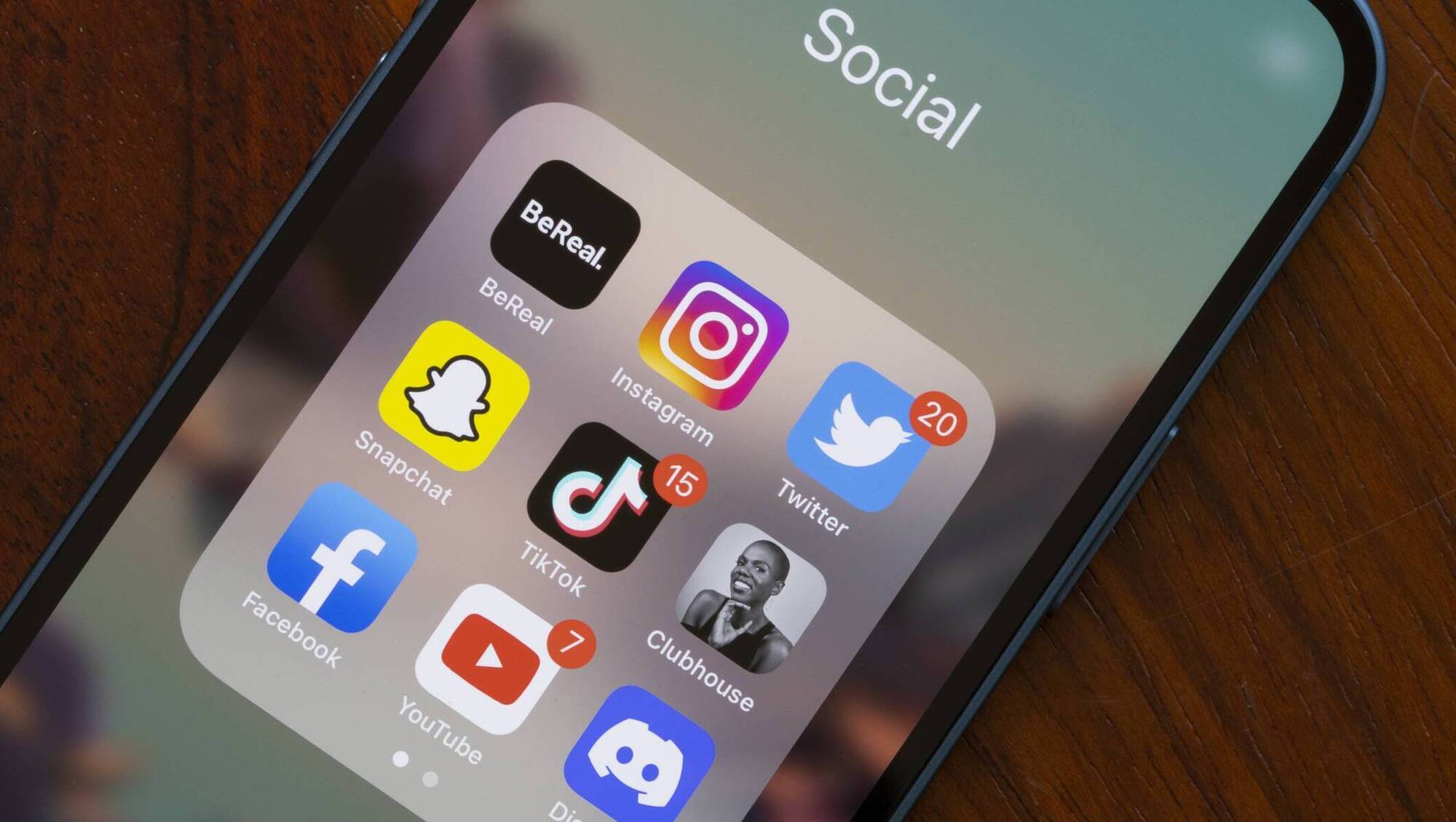 Teenager sues social media platforms she says fuelled her depression and suicidal thoughts