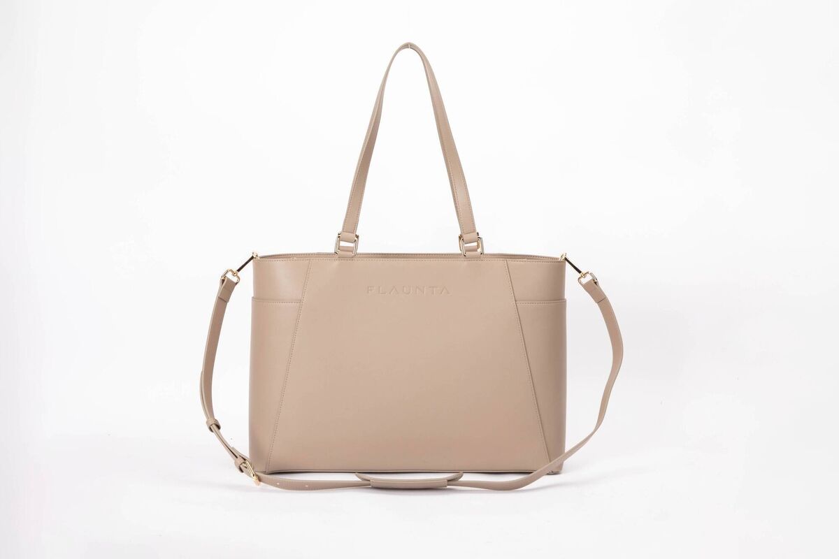 The Ultimate Work Tote, €239, Flaunta