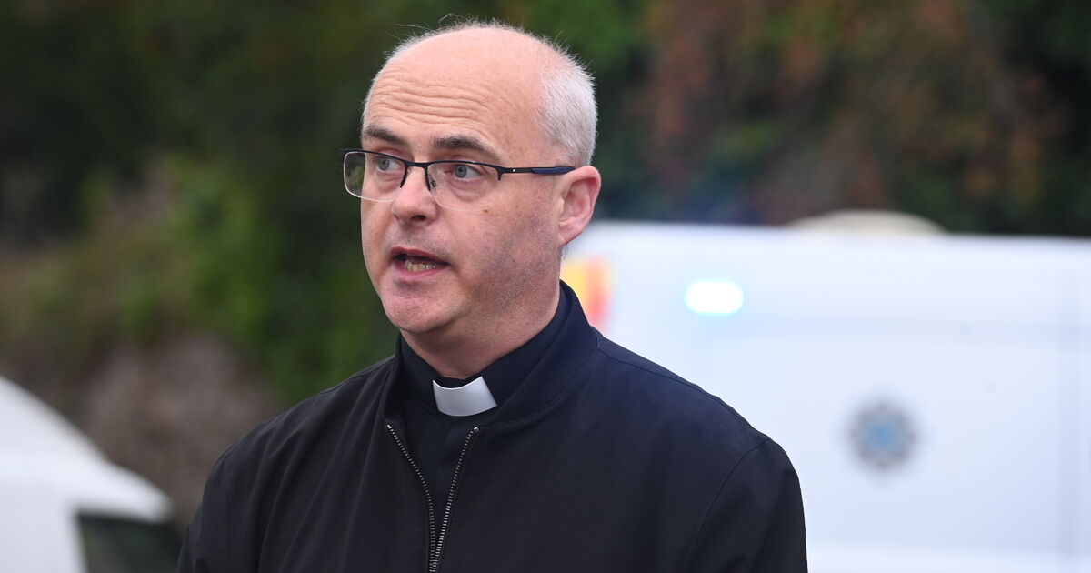 Halved post-mortem services in south east delaying funerals, priest warns