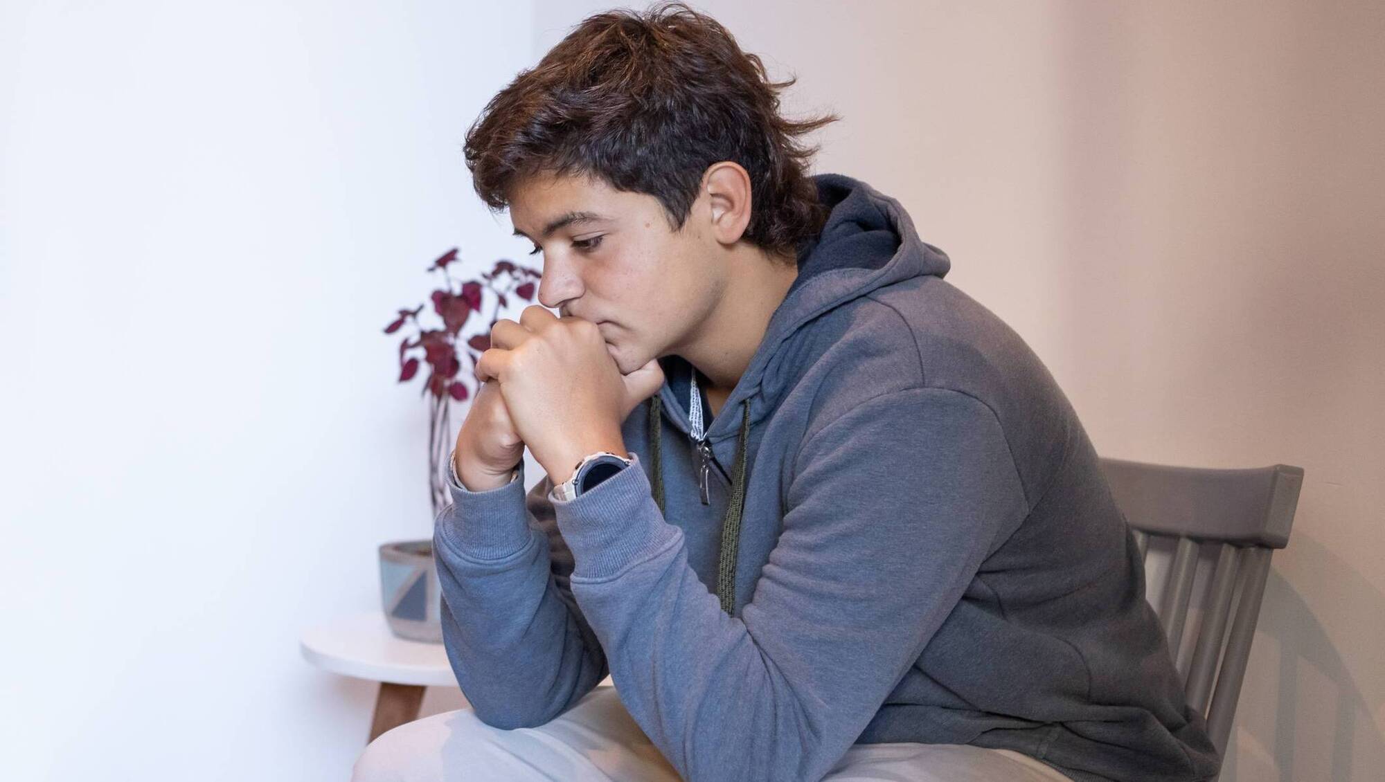 Number of teenagers with mental health issues attending drug addiction services 'through the roof'