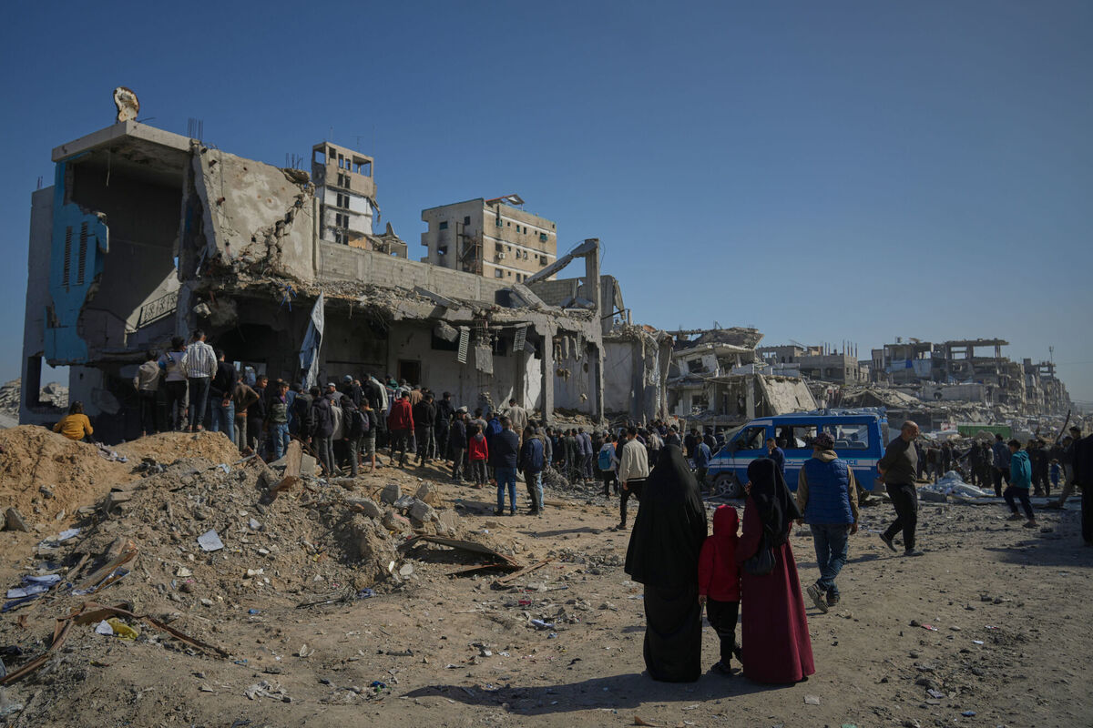 Palestinians search for bodies and survivors from the rubble of a police station after it was targeted by an Israeli army strike in Gaza City on Saturday.	Picture: Jehad Alshrafi/AP
                    