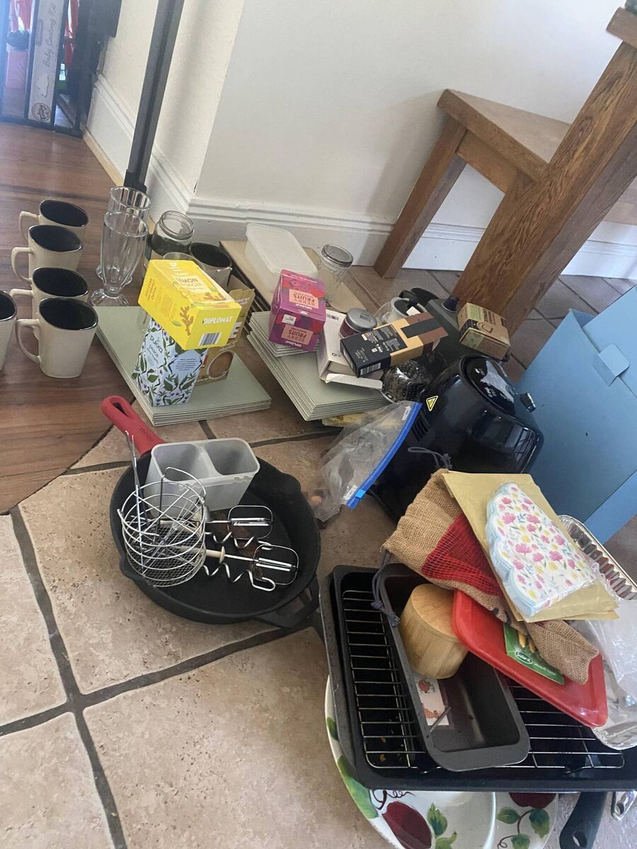 Some of the clutter Jess no longer needs.