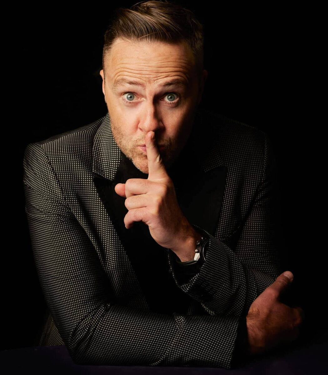 As a student of human behaviour, I hack into people's minds. World renowned magician, mentalist and hypnotist — Keith Barry lifestyle features As a student of human behaviour, I hack into people's minds. World renowned magician, mentalist and hypnotist — Keith Barry lifestyle features