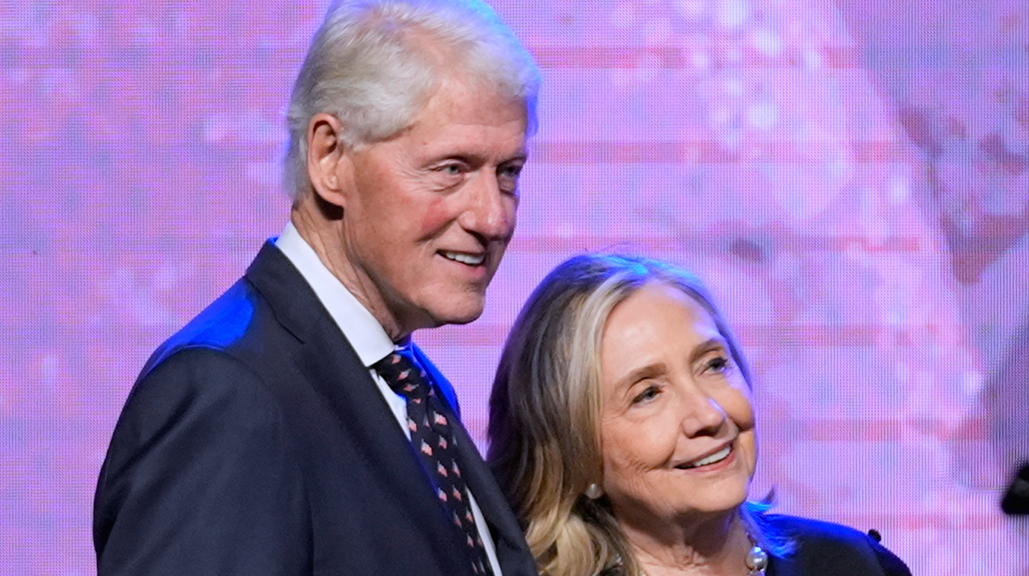 Bill and Hillary Clinton agree to testify in House Epstein investigation