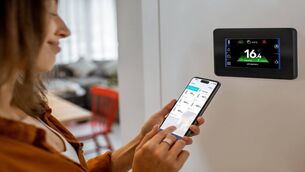 <p>The Grant Aerona Smart Controller ensures the Grant Aerona R290 heat pump operates at its best, whatever the weather. </p>