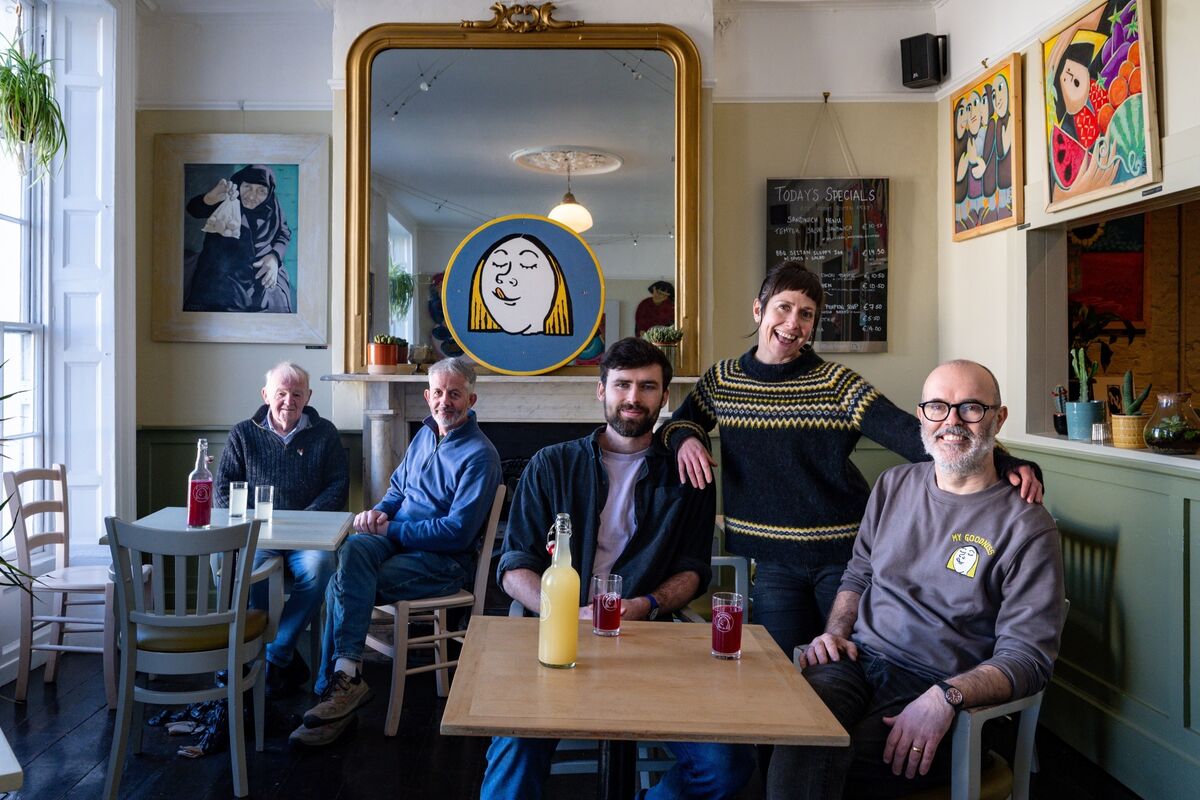 A wide view inside the Quay Co-Op restaurant in Cork city captures incoming stewards Donal O’Gara and Virginia O’Gara of My Goodness alongside outgoing figures Arthur Leahy and John Calnan, with chef Dan also pictured, as the baton is passed following the success of the pop-up. Picture Chani Anderson