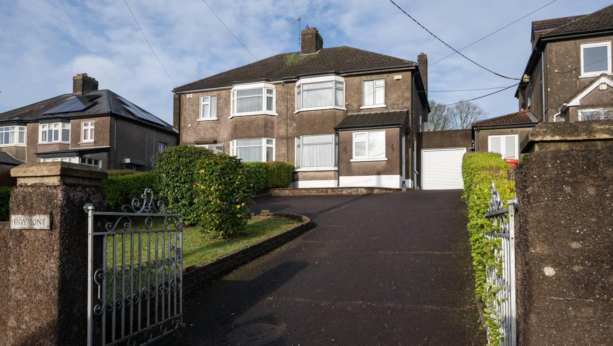 Top class city skyline view from €495k Wellington Road home 