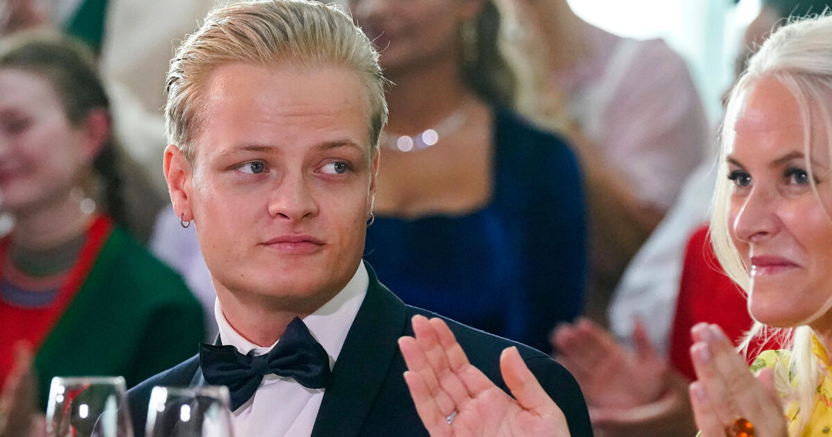 Colin Sheridan: Heavy is the crown as royal families around the world are in retreat