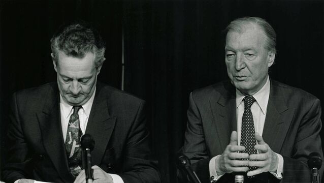 <p>Leader of the Progressive Democrats Des O Malley with Fianna Fáil leader Charles Haughey in 1991. Picture; Eamonn Farrell/Photocall Ireland</p>