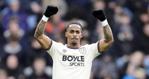 Burnley v West Ham United - Premier League - Turf Moor